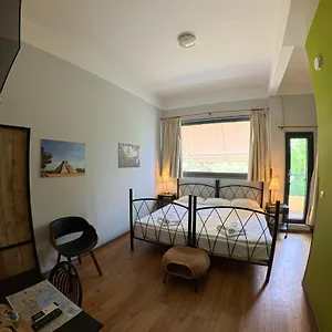 Rentrooms Pensión