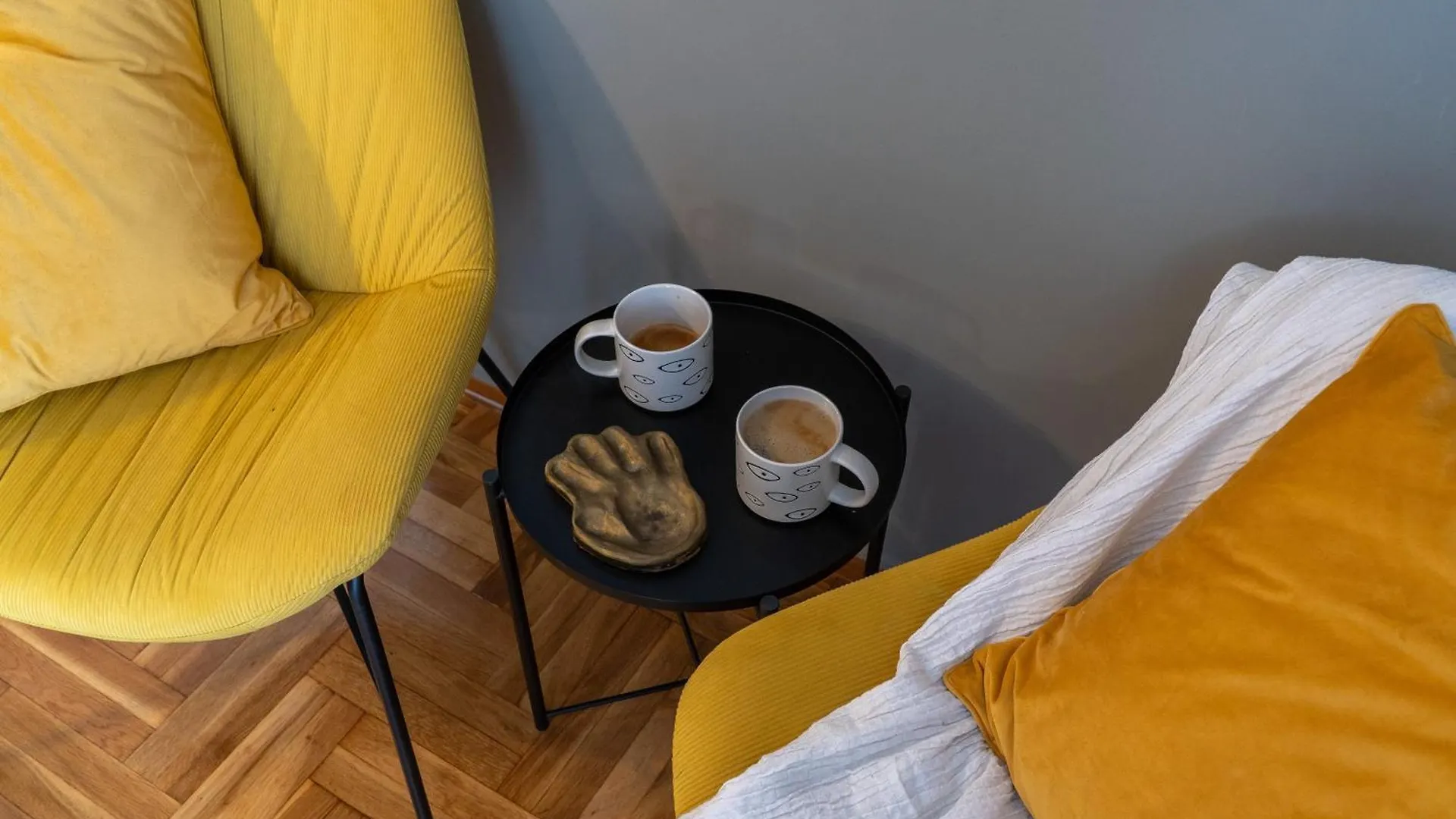 Prime Location - 2 Bd Boutique Apartment Salonicco