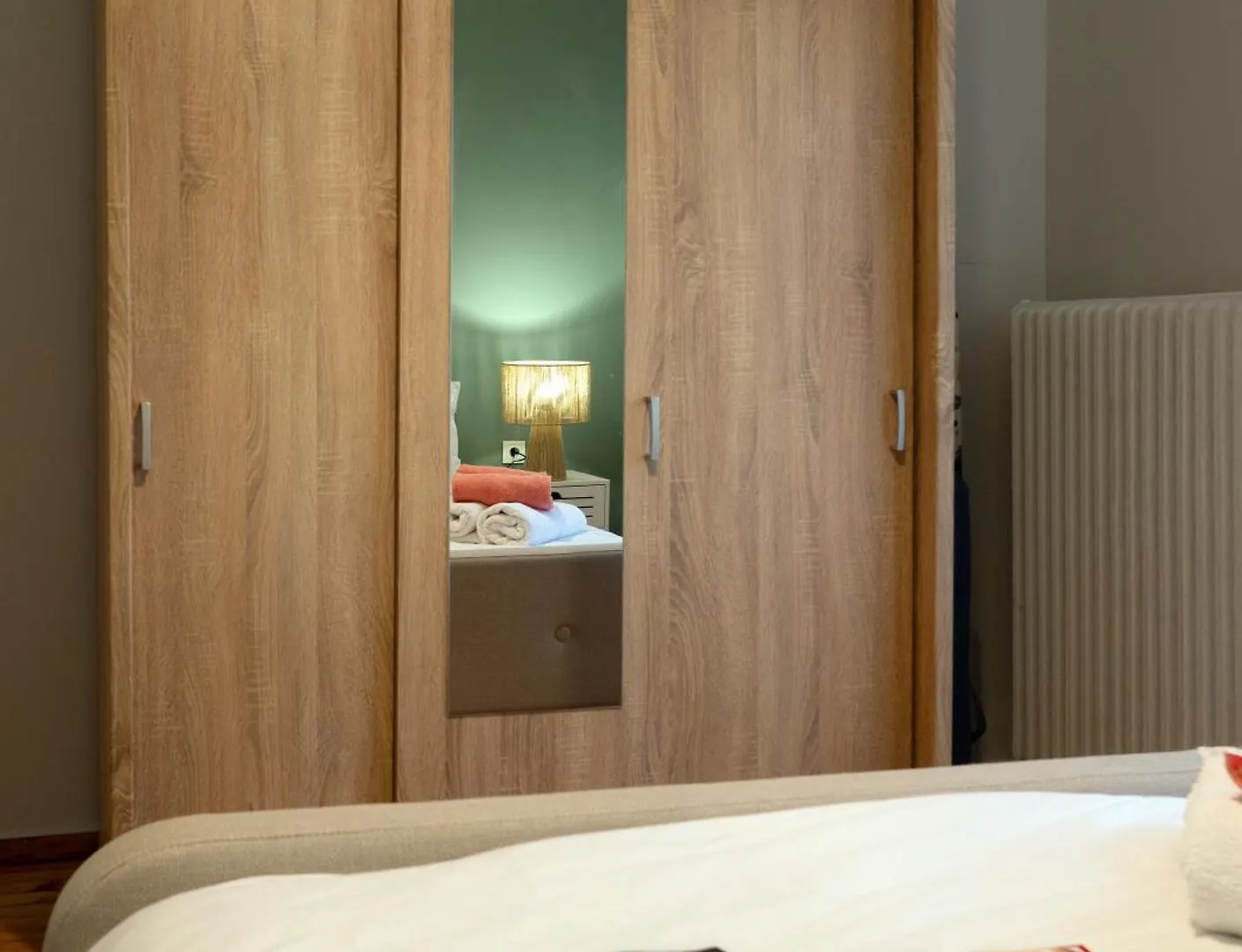 Prime Location - 2 Bd Boutique Apartment Salonicco